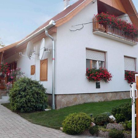 Apartment In Balatonlelle/Balaton 19048 Balatonboglár 외부 사진